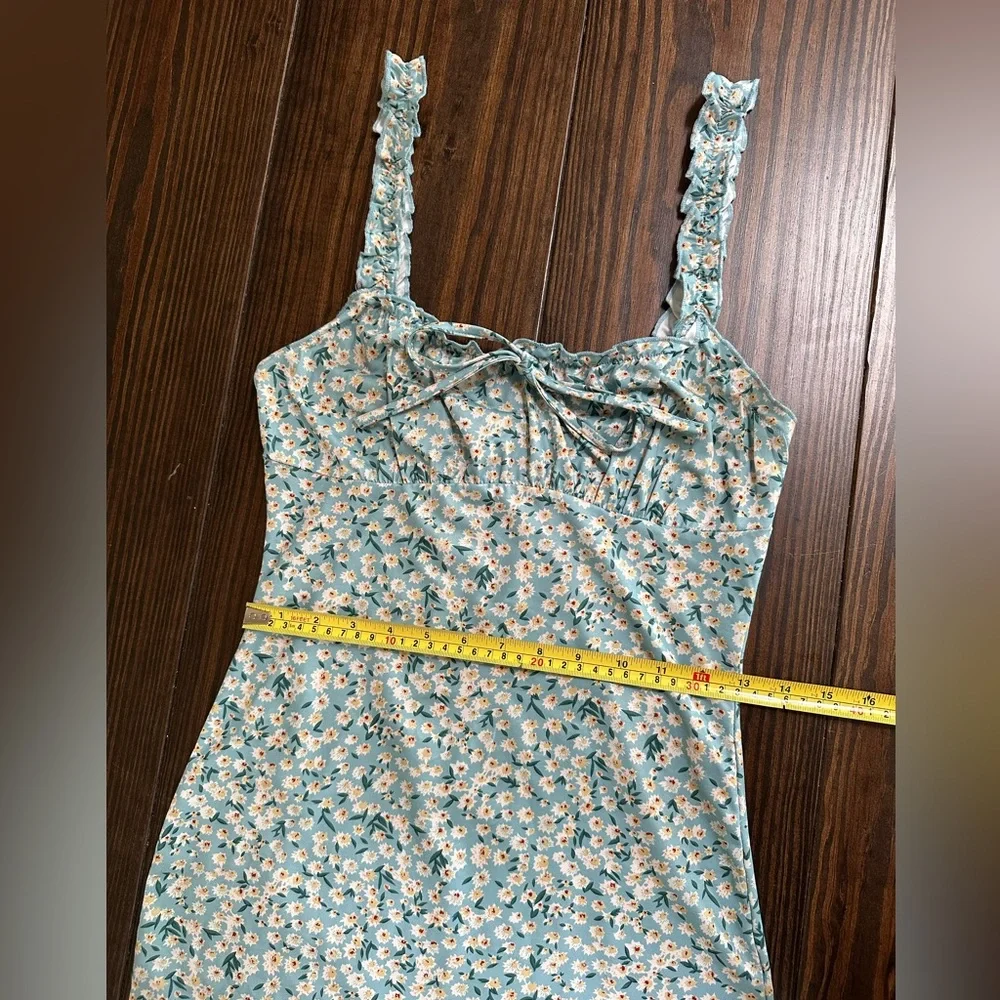 Floral Mini Dress - Picture 3 of 5